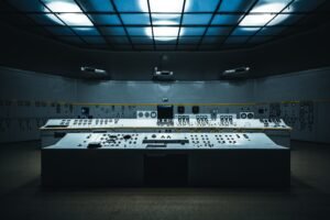bisogno di sapere come andrà a finire. controllo